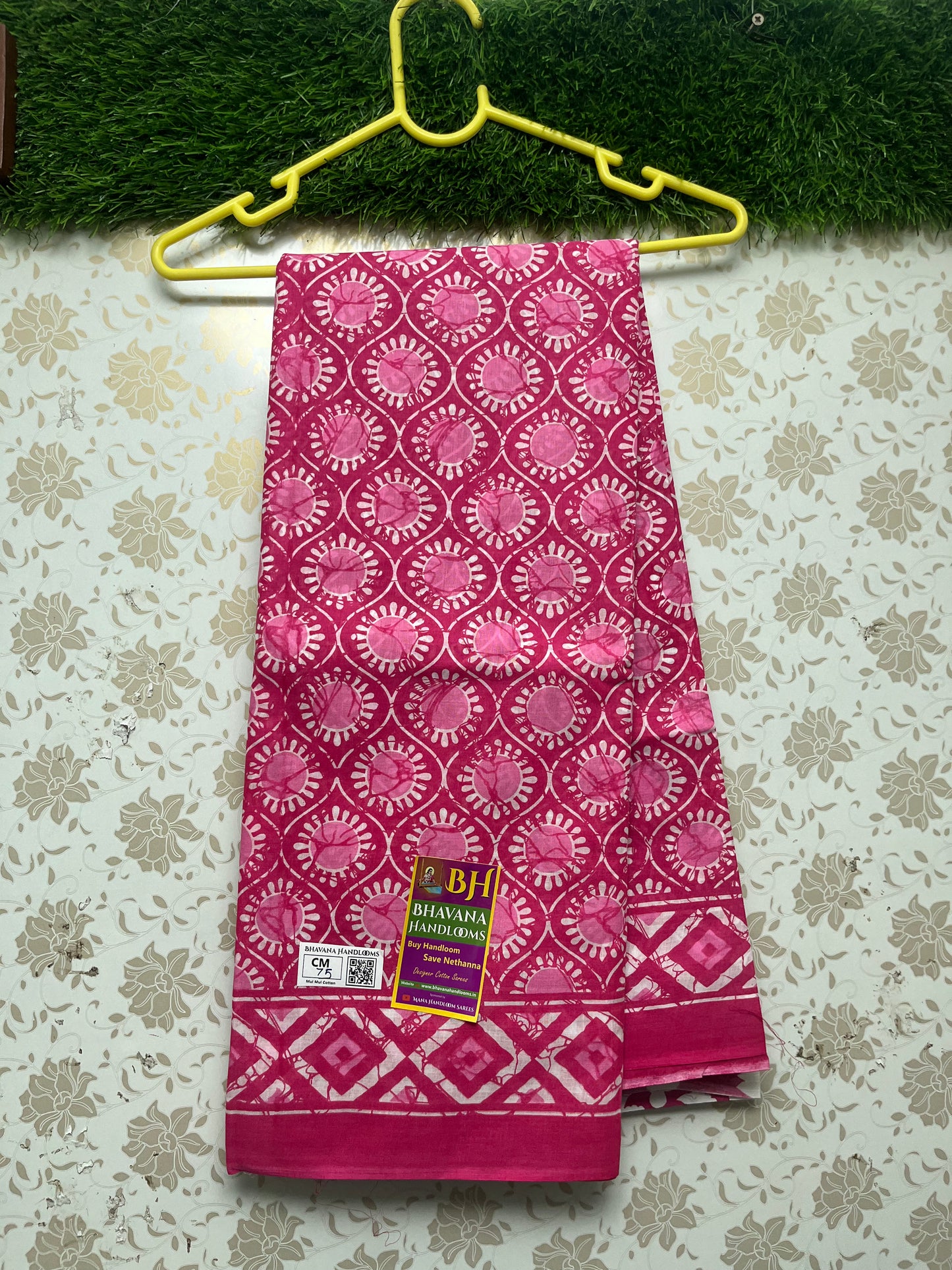 Mul Mul Cotton Saree With Pink Colour