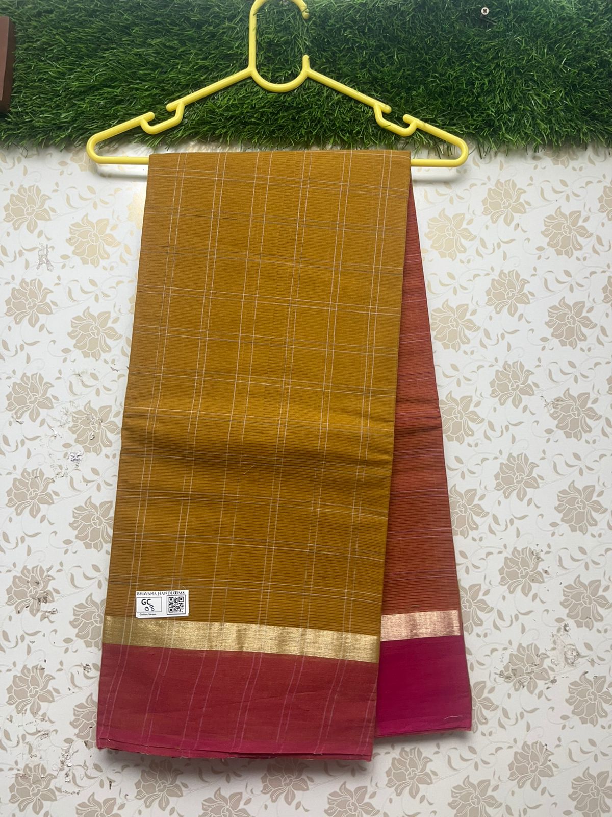 Handloom Wooven Daily Wear Cotton Saree with Mustard Color